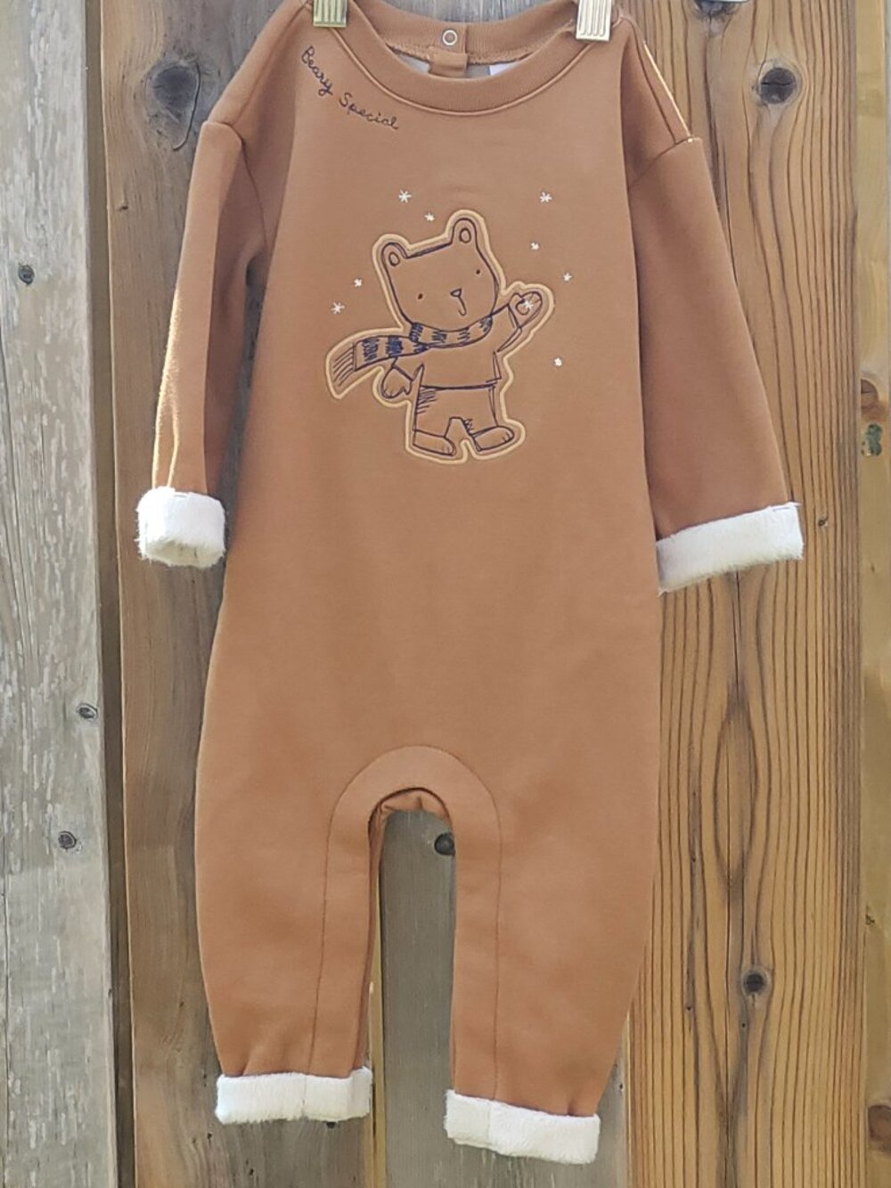 COZY Lined Baby Gap Jumper 6-12 Months BNWT Bear with a Scarf and Snowflakes